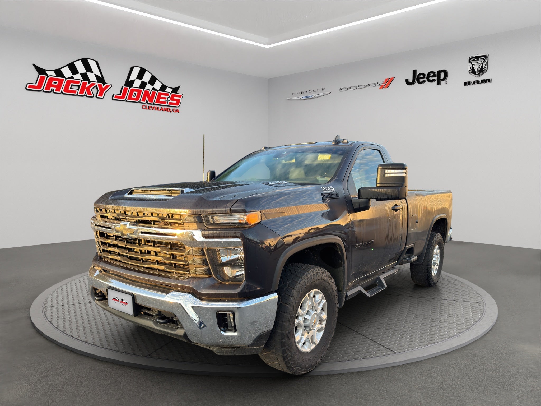 2024 Chevrolet Silverado LT