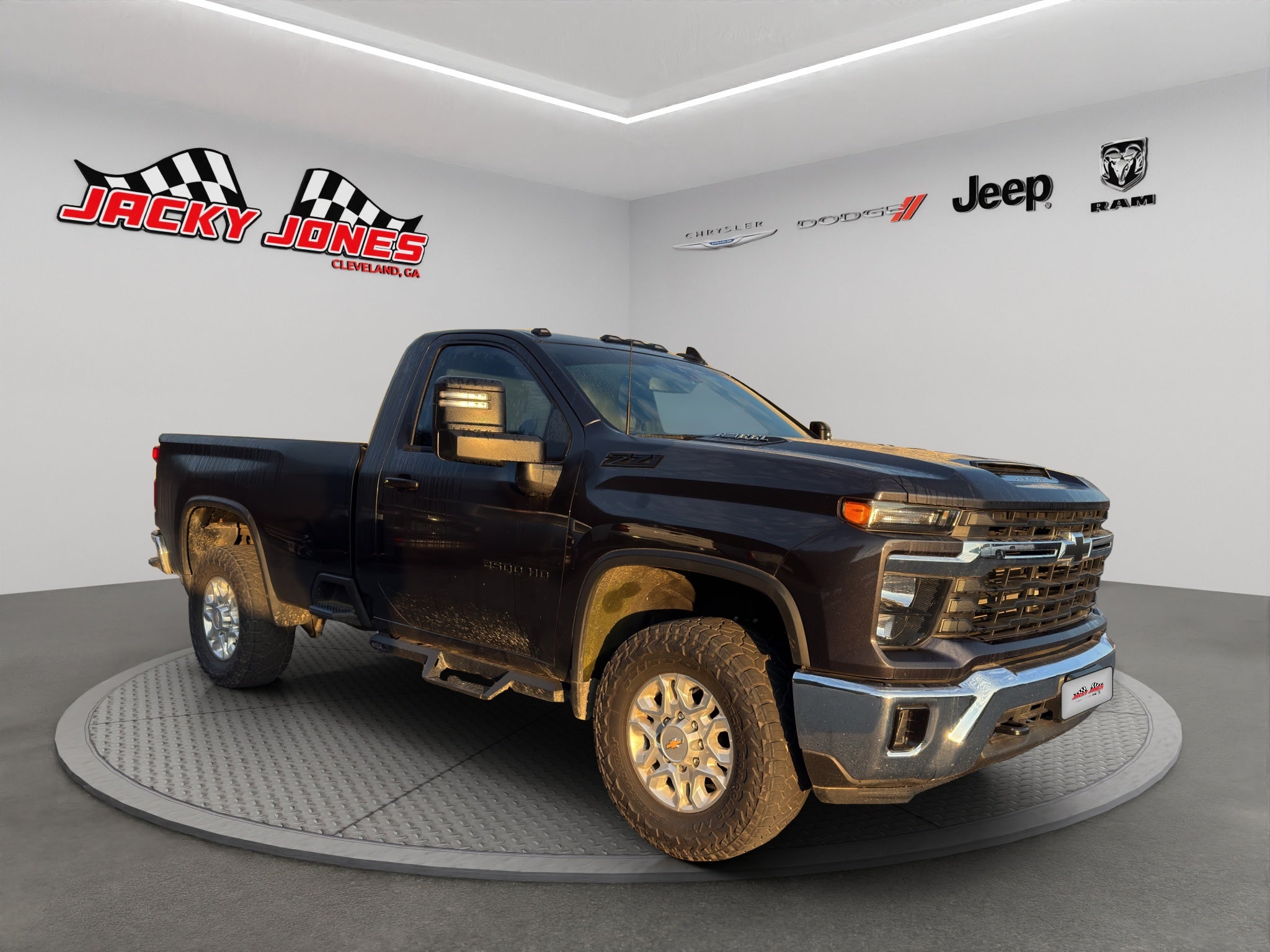 2024 Chevrolet Silverado LT