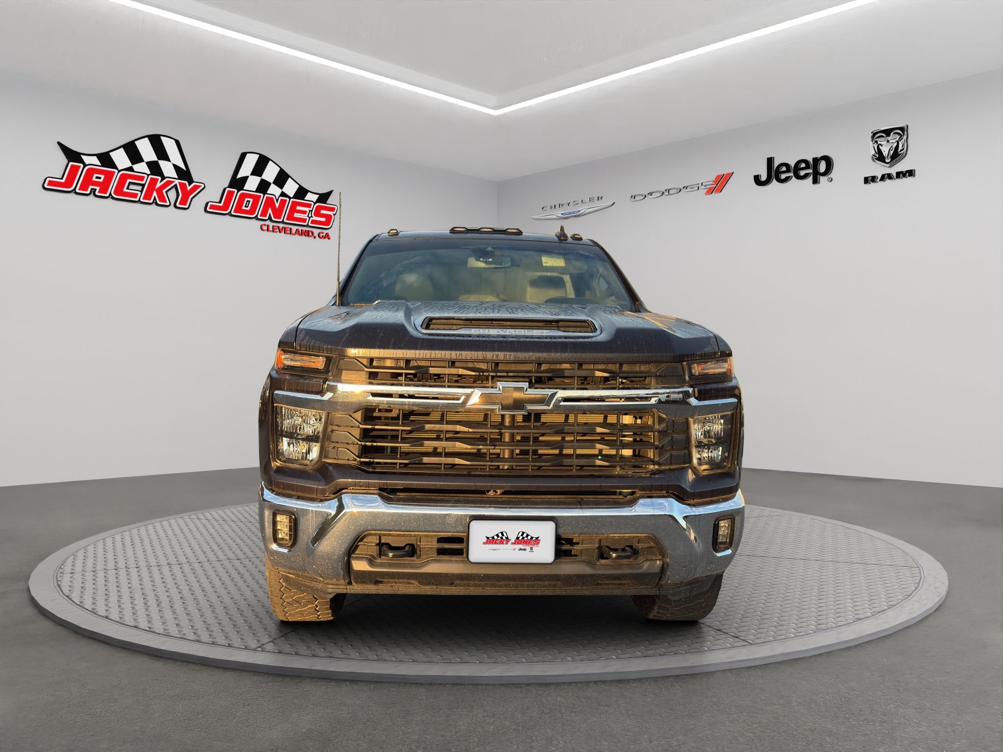 2024 Chevrolet Silverado LT