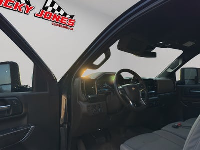2024 Chevrolet Silverado LT