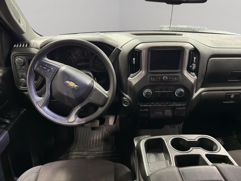 2024 Chevrolet Silverado Custom