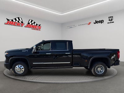 2024 Chevrolet Silverado High Country