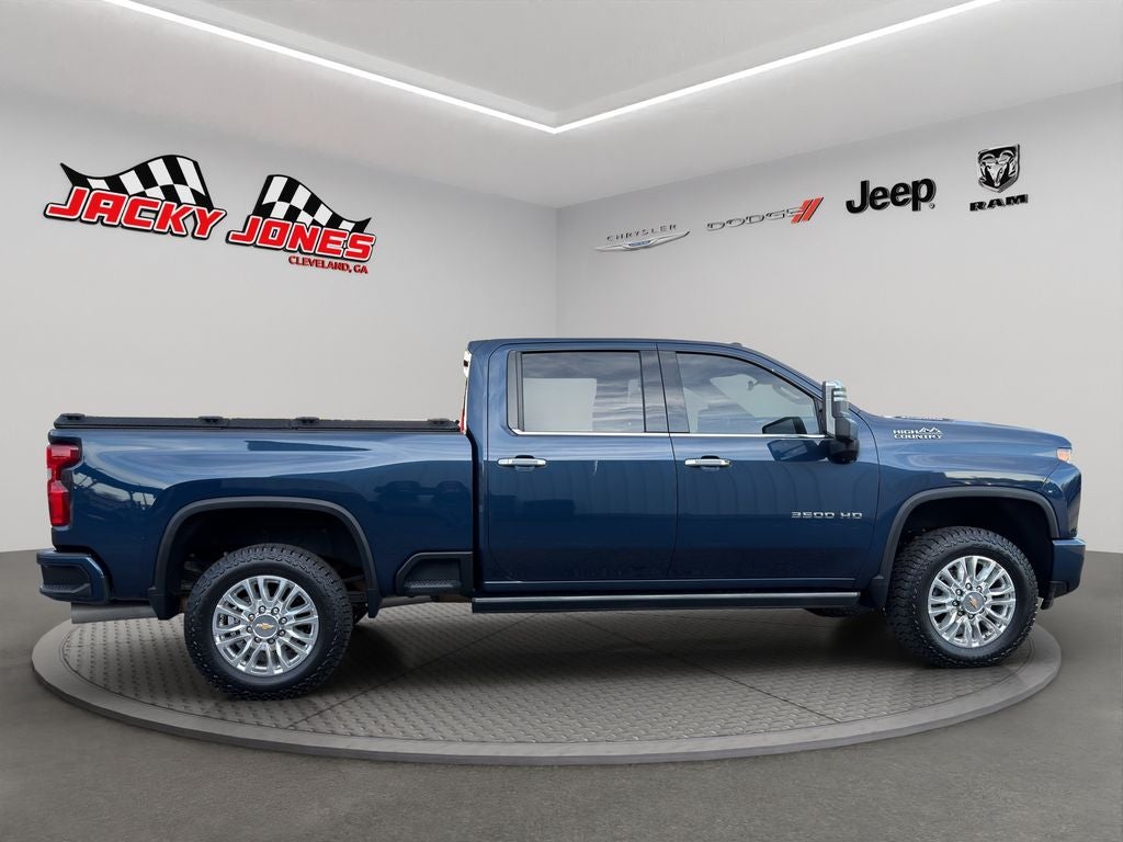 2022 Chevrolet Silverado High Country
