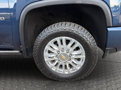 2022 Chevrolet Silverado High Country