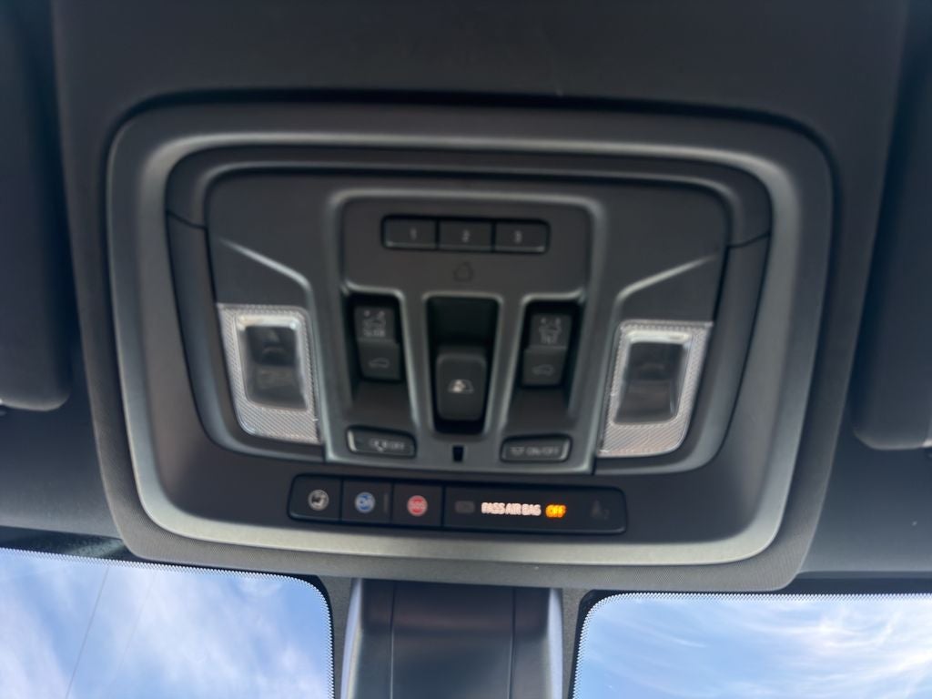 2022 Chevrolet Silverado High Country