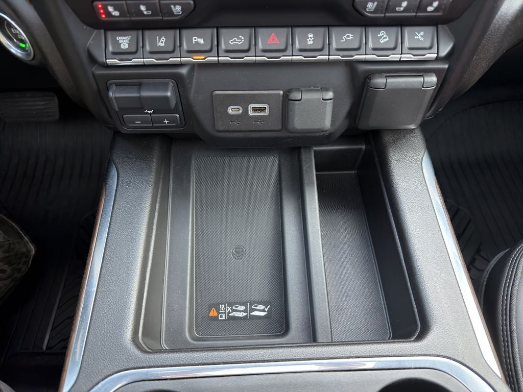 2022 Chevrolet Silverado High Country
