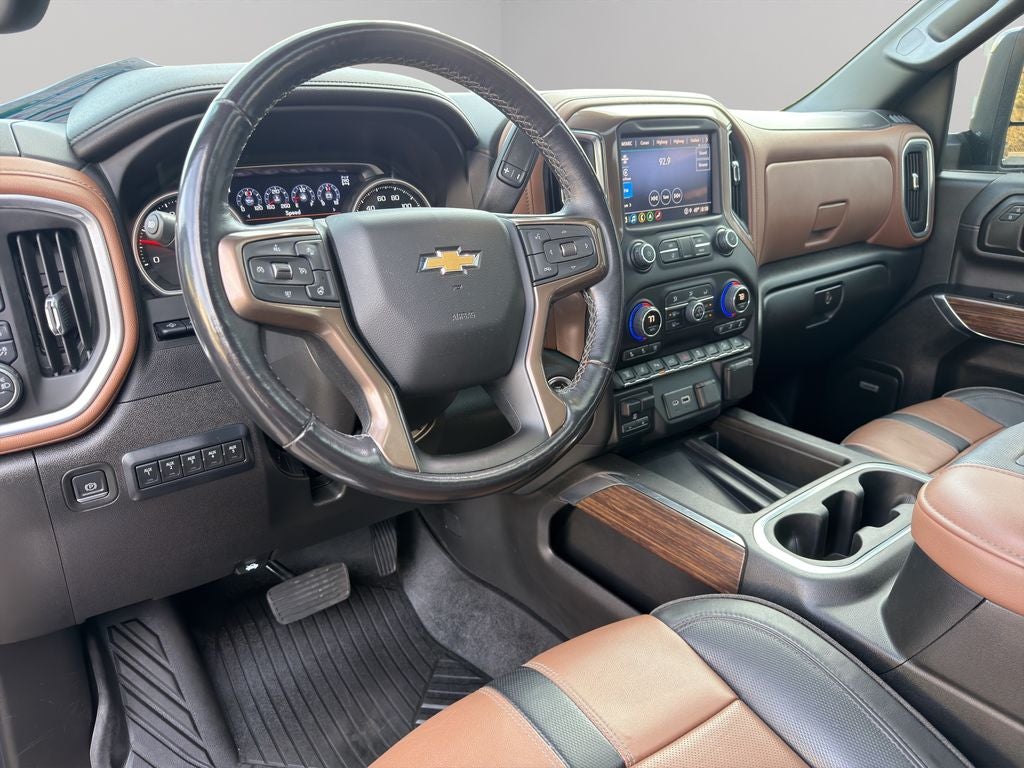 2022 Chevrolet Silverado High Country