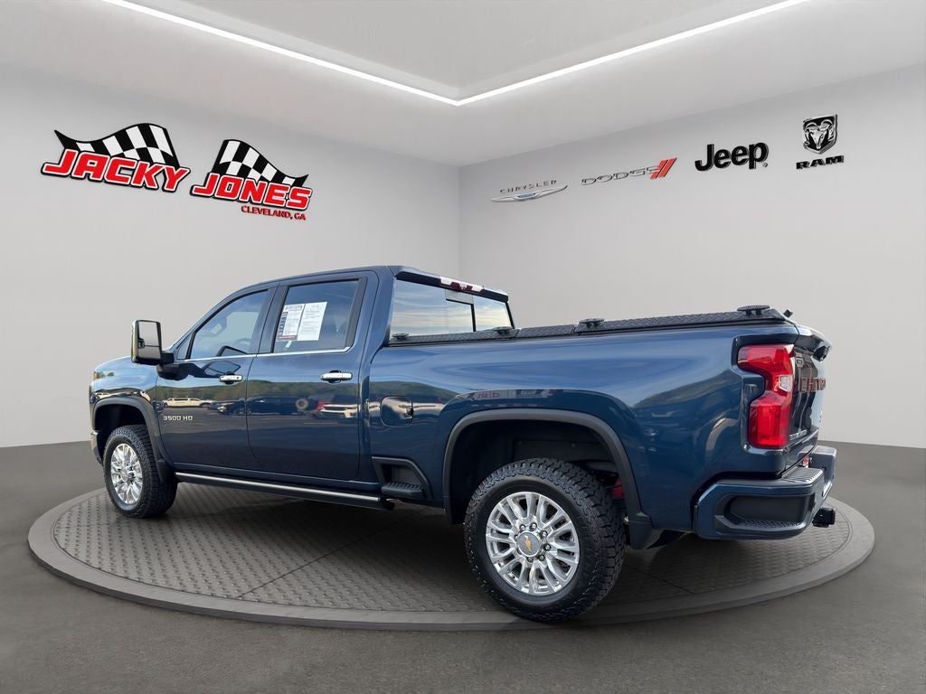 2022 Chevrolet Silverado High Country