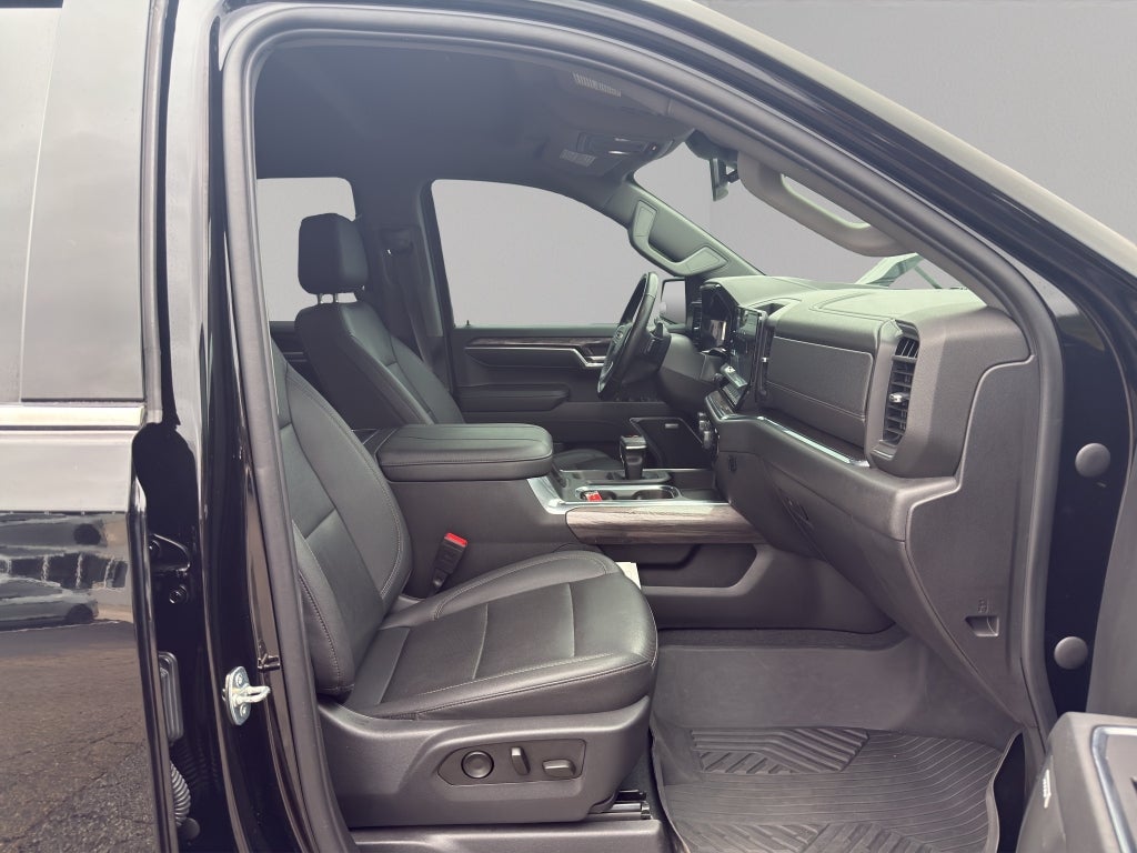 2023 Chevrolet Silverado LTZ