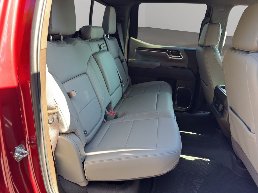 2025 Chevrolet Silverado RST