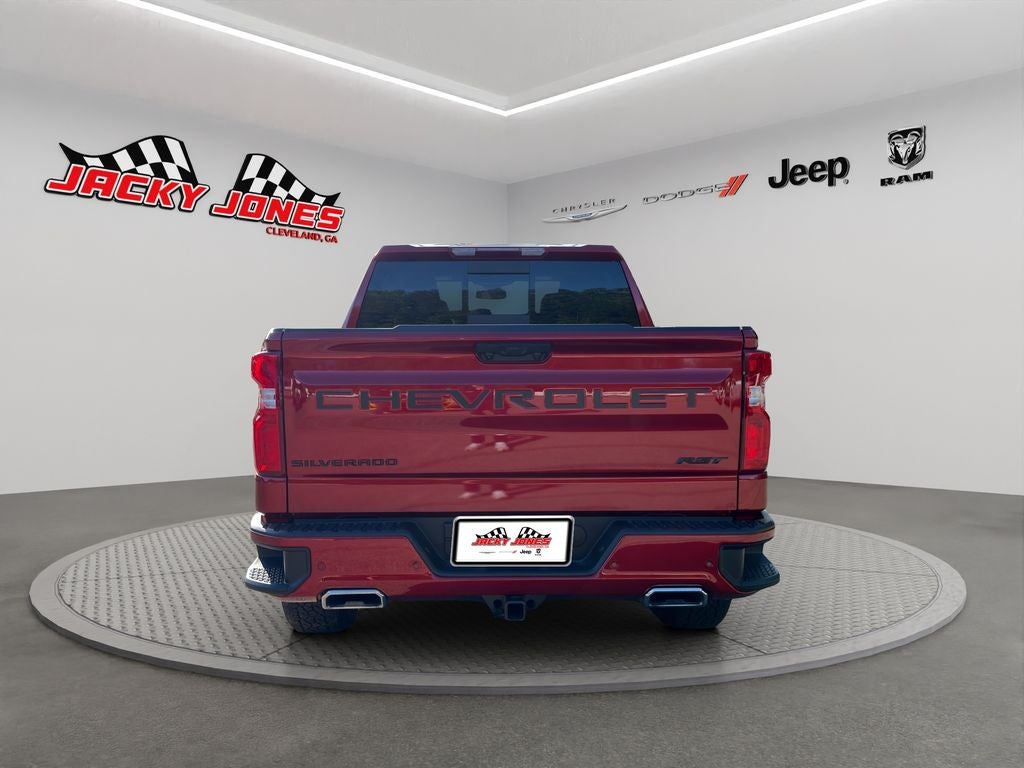 2025 Chevrolet Silverado RST