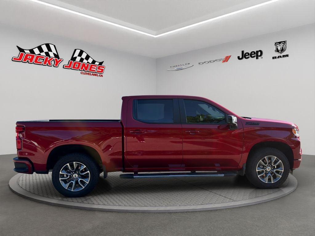 2025 Chevrolet Silverado RST