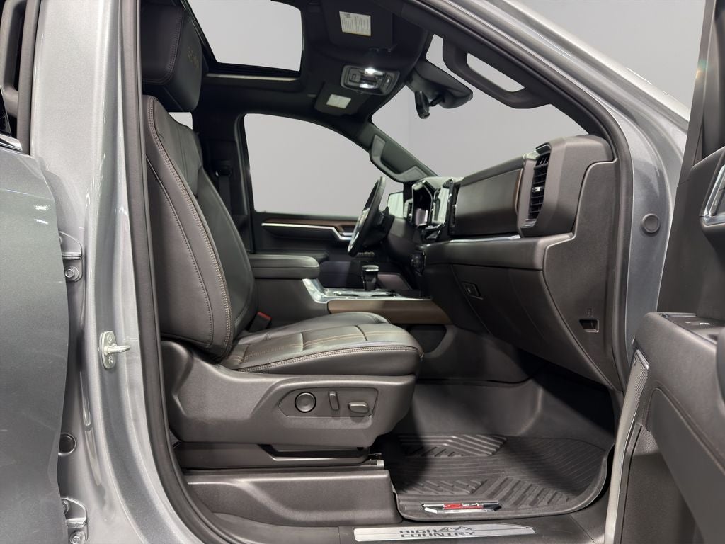 2025 Chevrolet Silverado High Country