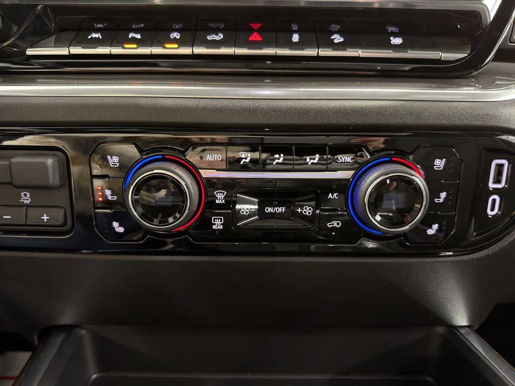 2025 Chevrolet Silverado High Country