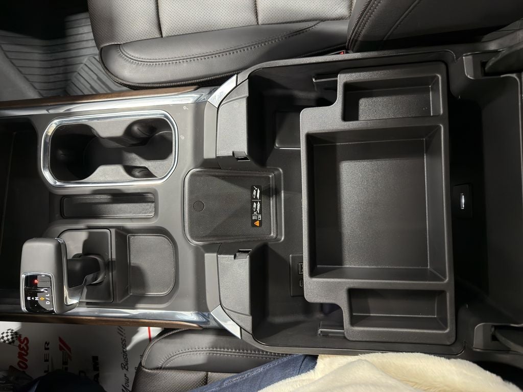 2025 Chevrolet Silverado High Country