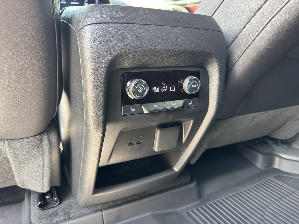 2024 Chevrolet Traverse AWD RS