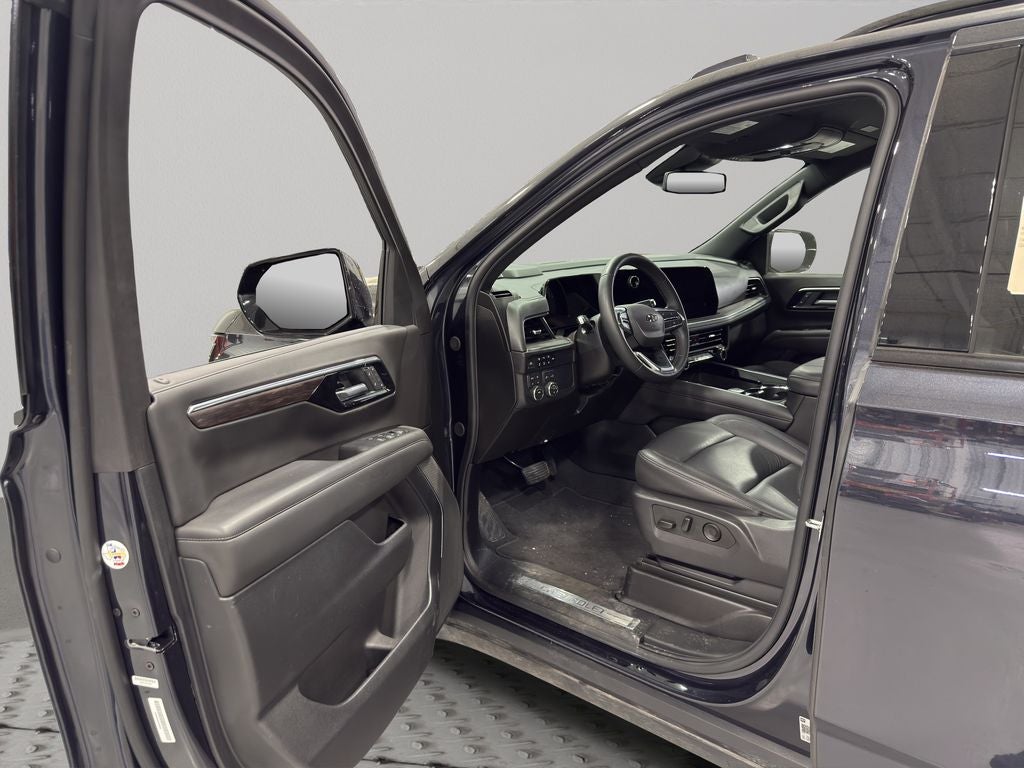 2025 Chevrolet Suburban Z71