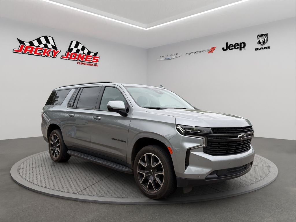 2023 Chevrolet Suburban RST