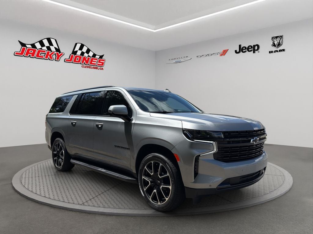 2023 Chevrolet Suburban RST