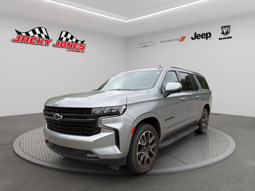 2023 Chevrolet Suburban RST