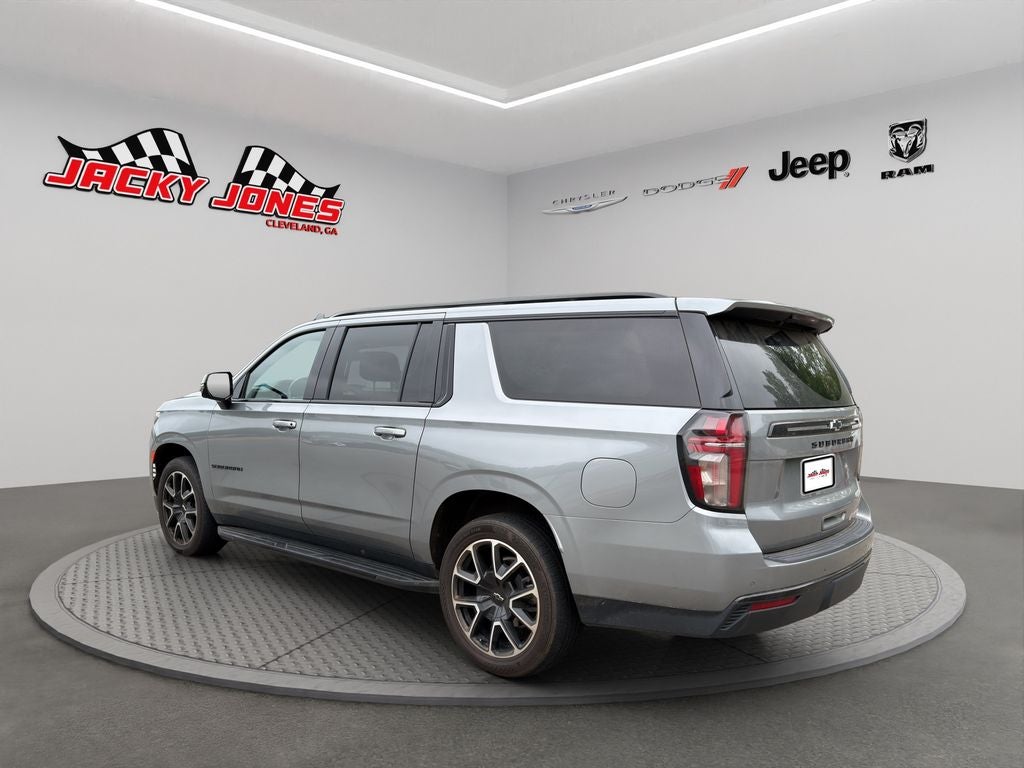 2023 Chevrolet Suburban RST