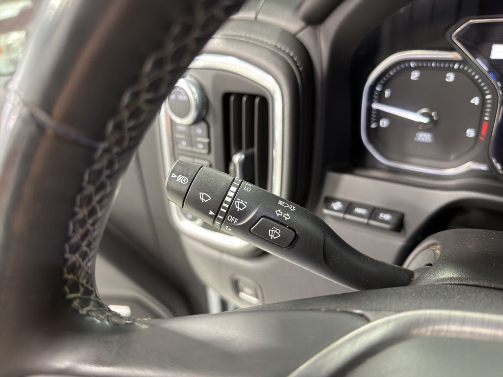 2023 GMC Sierra Denali