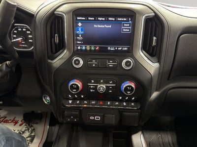 2023 GMC Sierra Denali