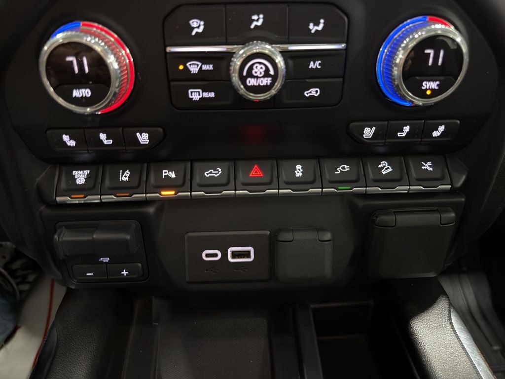 2023 GMC Sierra Denali