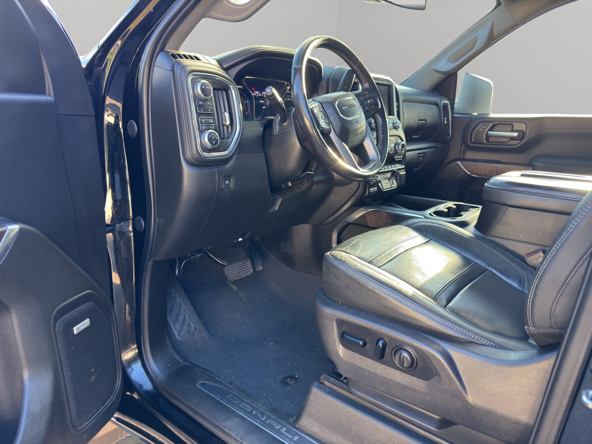 2022 GMC Sierra Denali