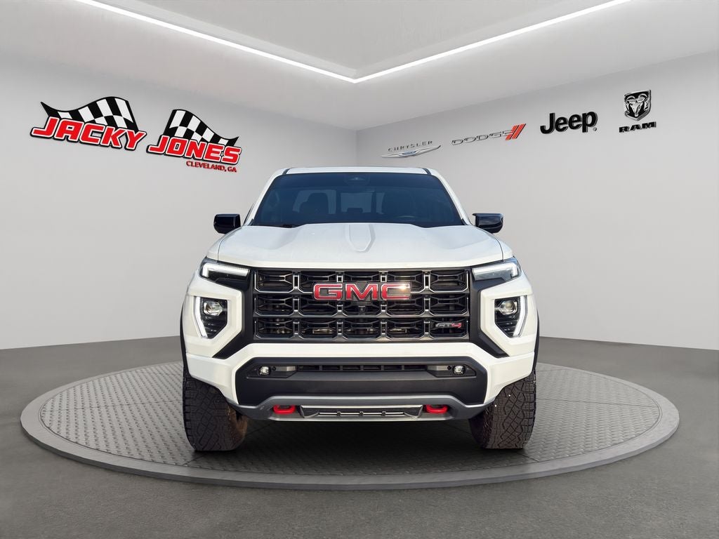 2024 GMC Canyon 4WD AT4