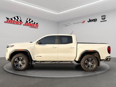 2024 GMC Canyon 4WD AT4