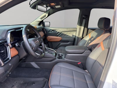 2024 GMC Canyon 4WD AT4