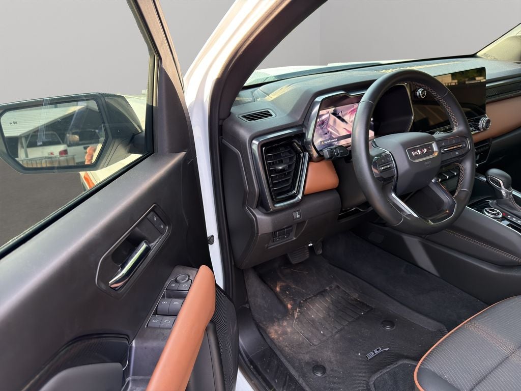 2024 GMC Canyon 4WD AT4