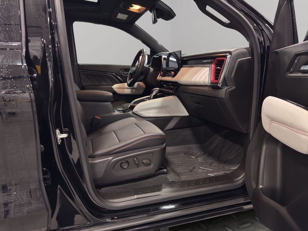 2024 GMC Canyon 4WD AT4X