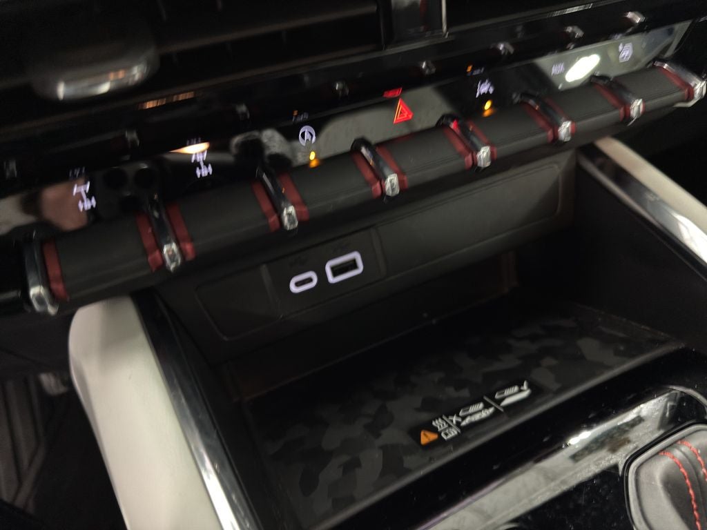 2024 GMC Canyon 4WD AT4X