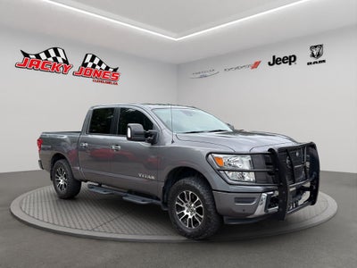 2021 Nissan Titan SV