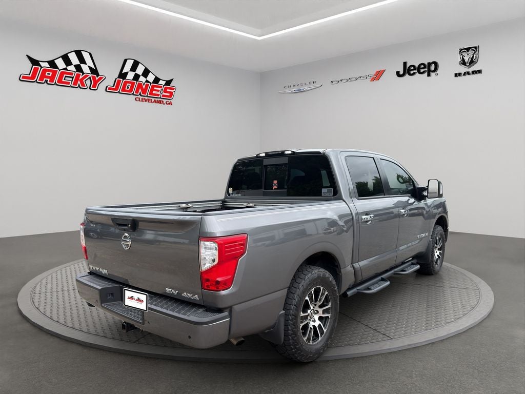 2021 Nissan Titan SV