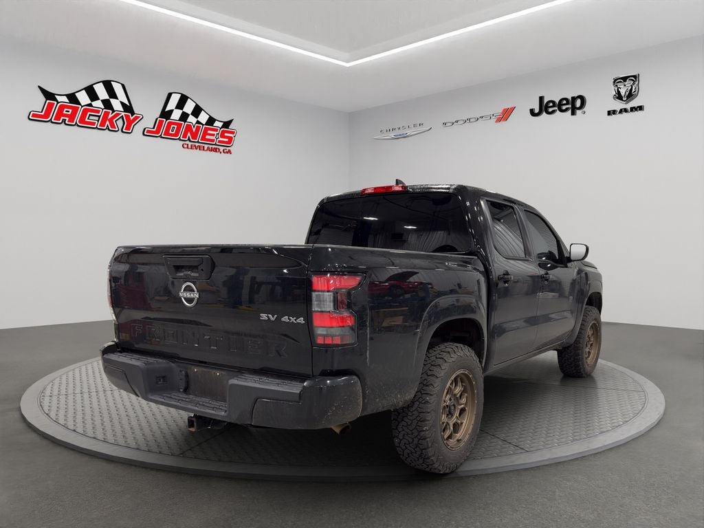 2023 Nissan Frontier SV