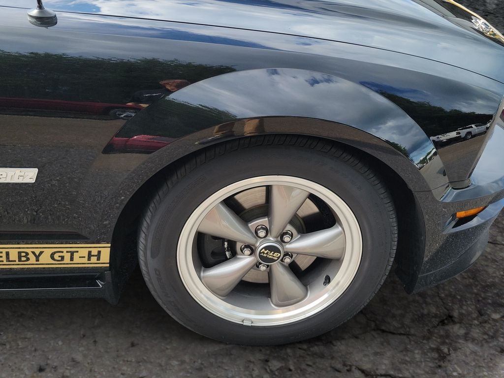 2006 Ford Mustang GT Premium