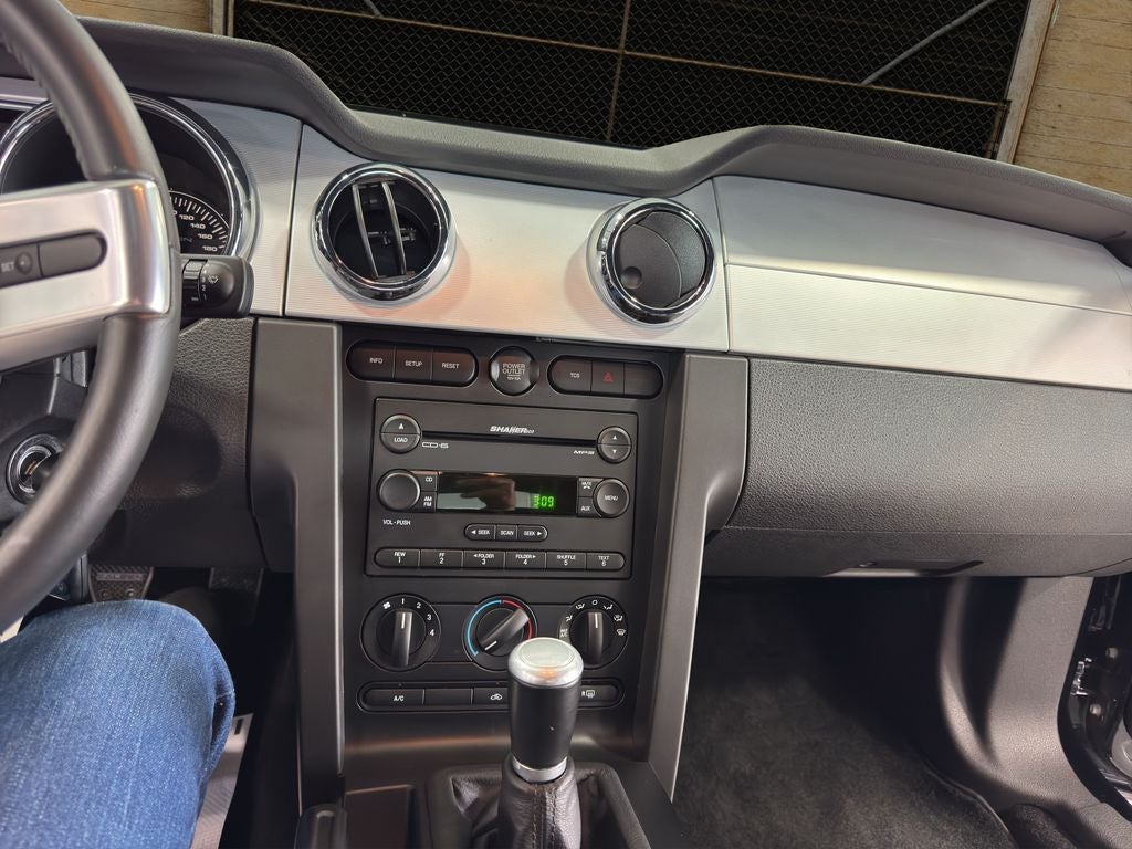 2006 Ford Mustang GT Premium