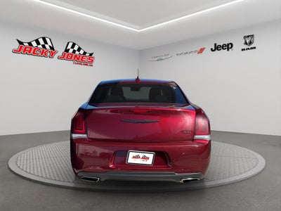 2023 Chrysler 300 Touring