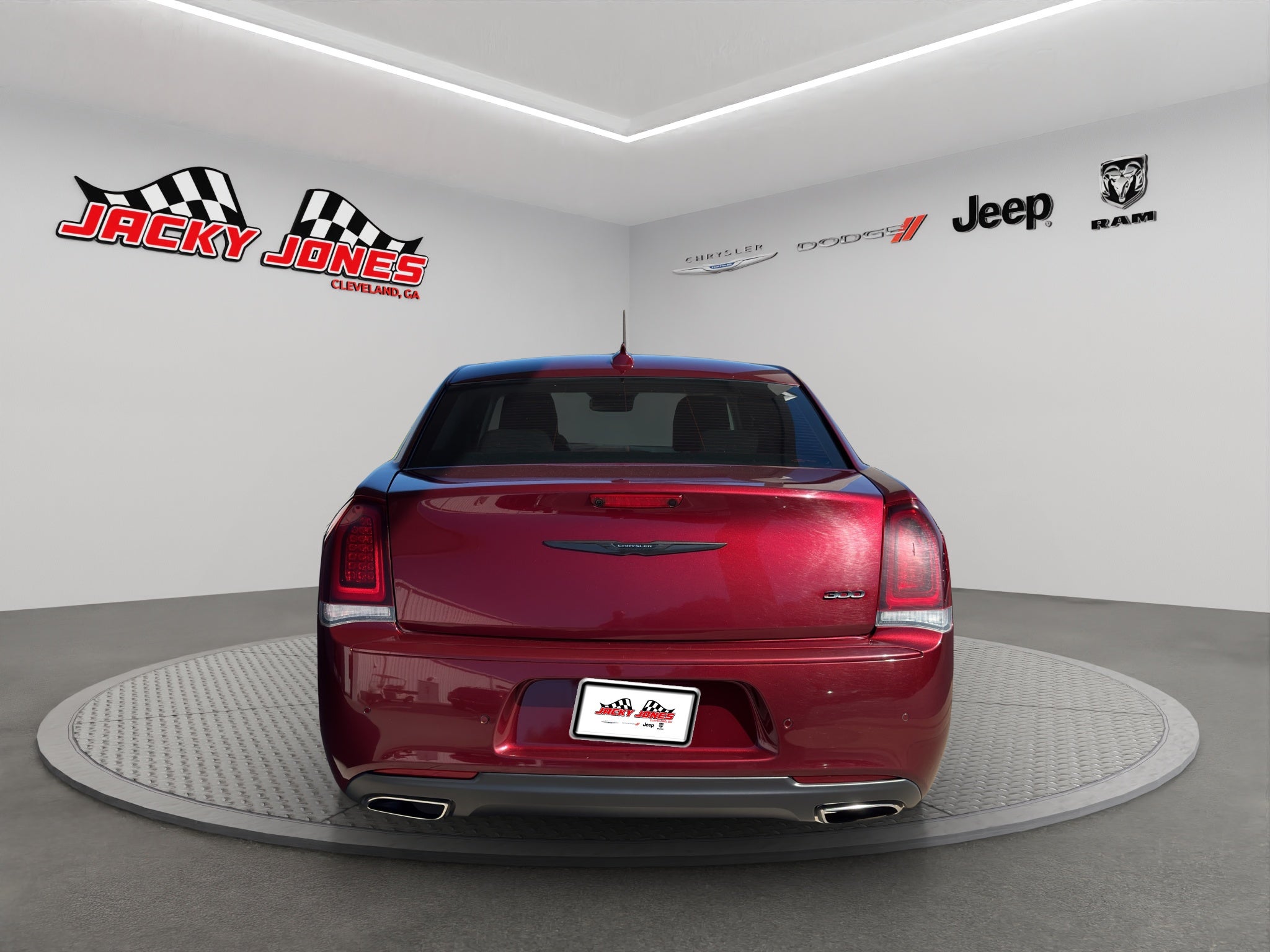 2023 Chrysler 300 Touring