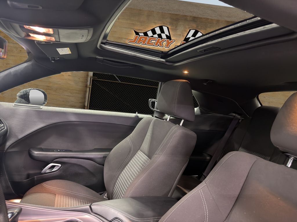 2023 Dodge Challenger SXT