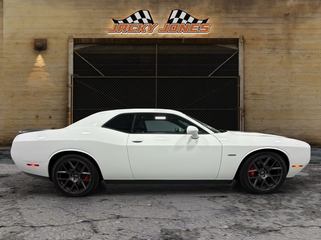 2018 Dodge Challenger R/T Plus Shaker