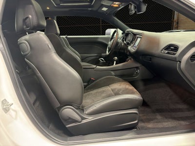 2018 Dodge Challenger R/T Plus Shaker