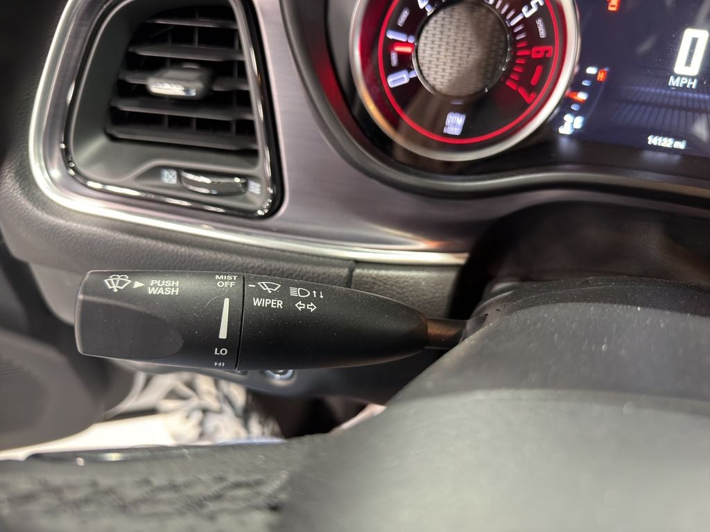 2018 Dodge Challenger R/T Plus Shaker