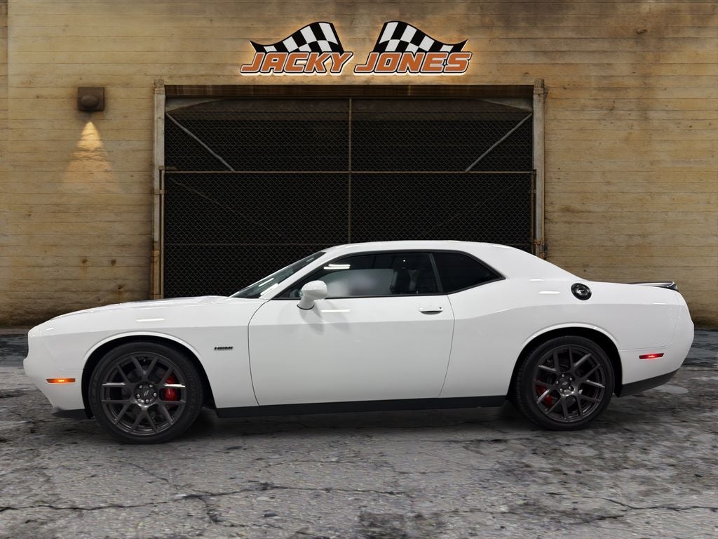 2018 Dodge Challenger R/T Plus Shaker