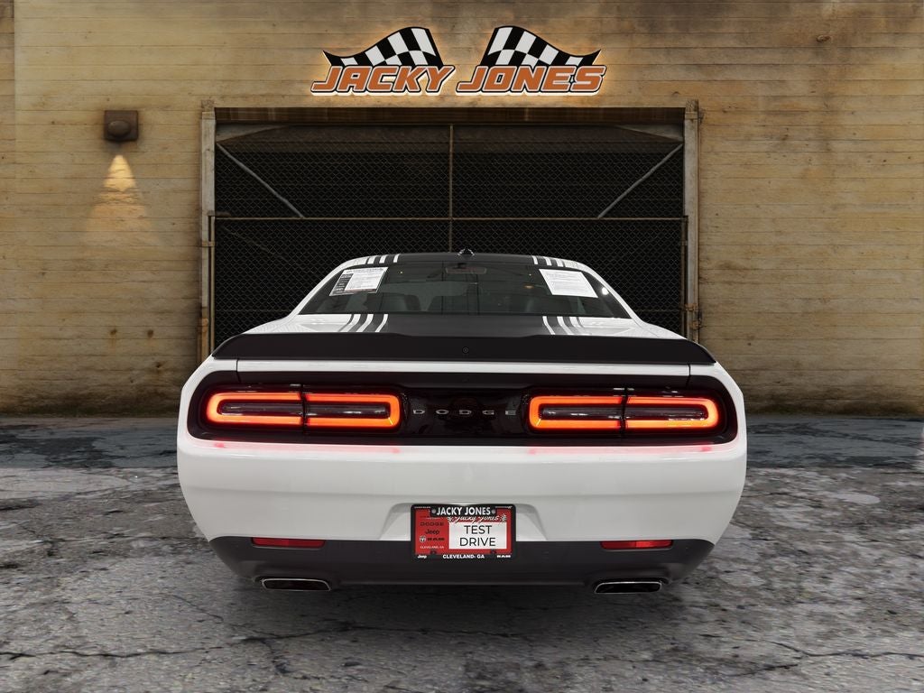 2018 Dodge Challenger R/T Plus Shaker