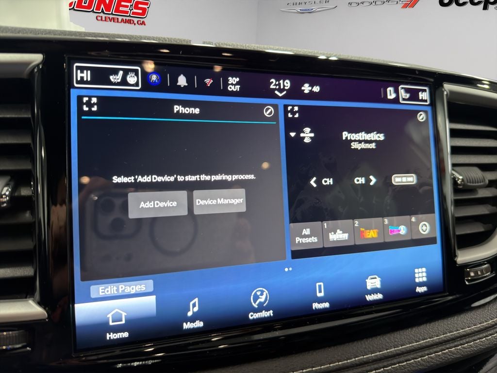 2026 Chrysler Pacifica Select