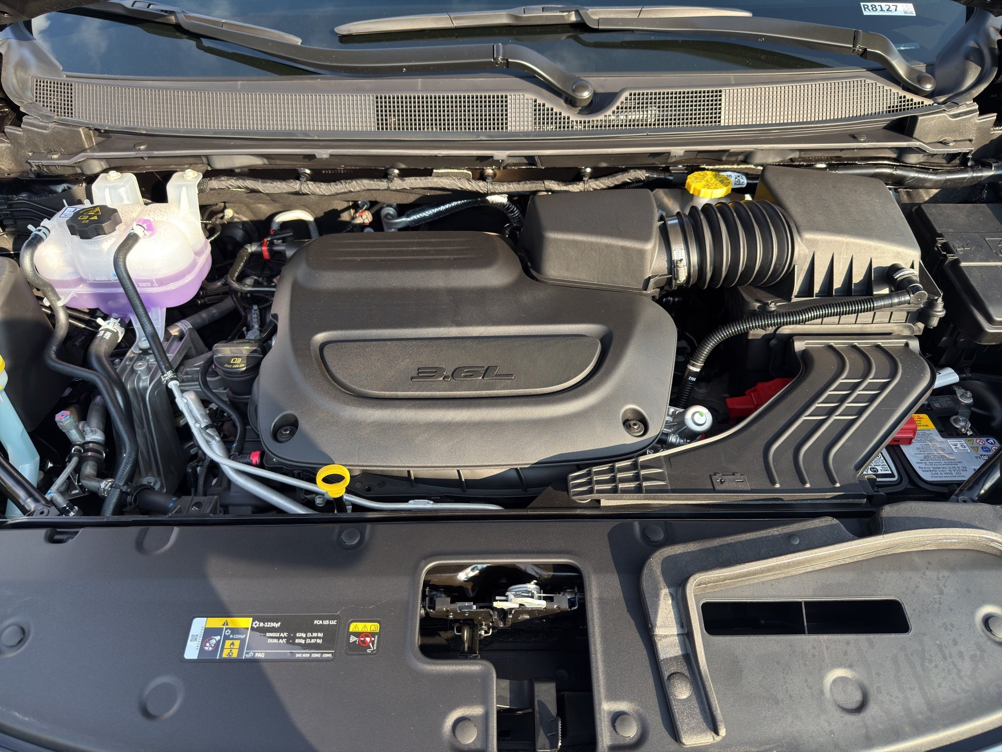 2027 Chrysler Pacifica Select